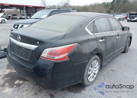 2015 Nissan Altima 2.5 S из США, поврежденный, VIN 1N4AL3AP1FC567145